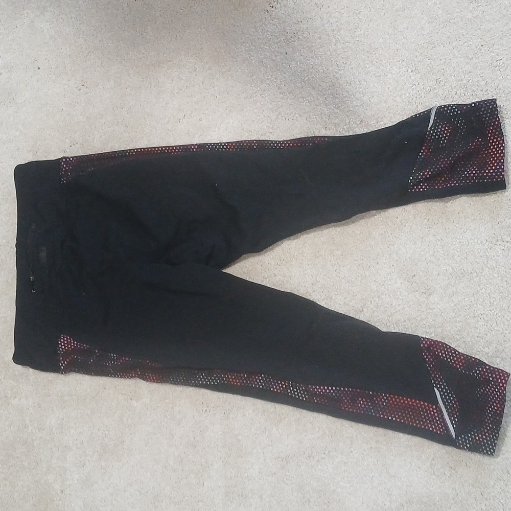 Express Workout Outfit - Picture 6 of 8